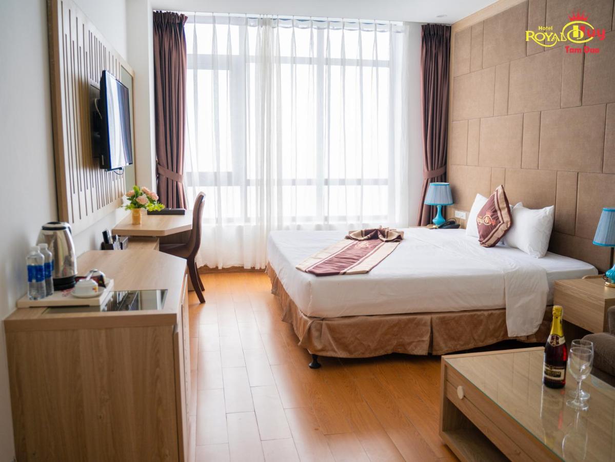 Royal Huy Hotel Tam Ðảo Exteriör bild