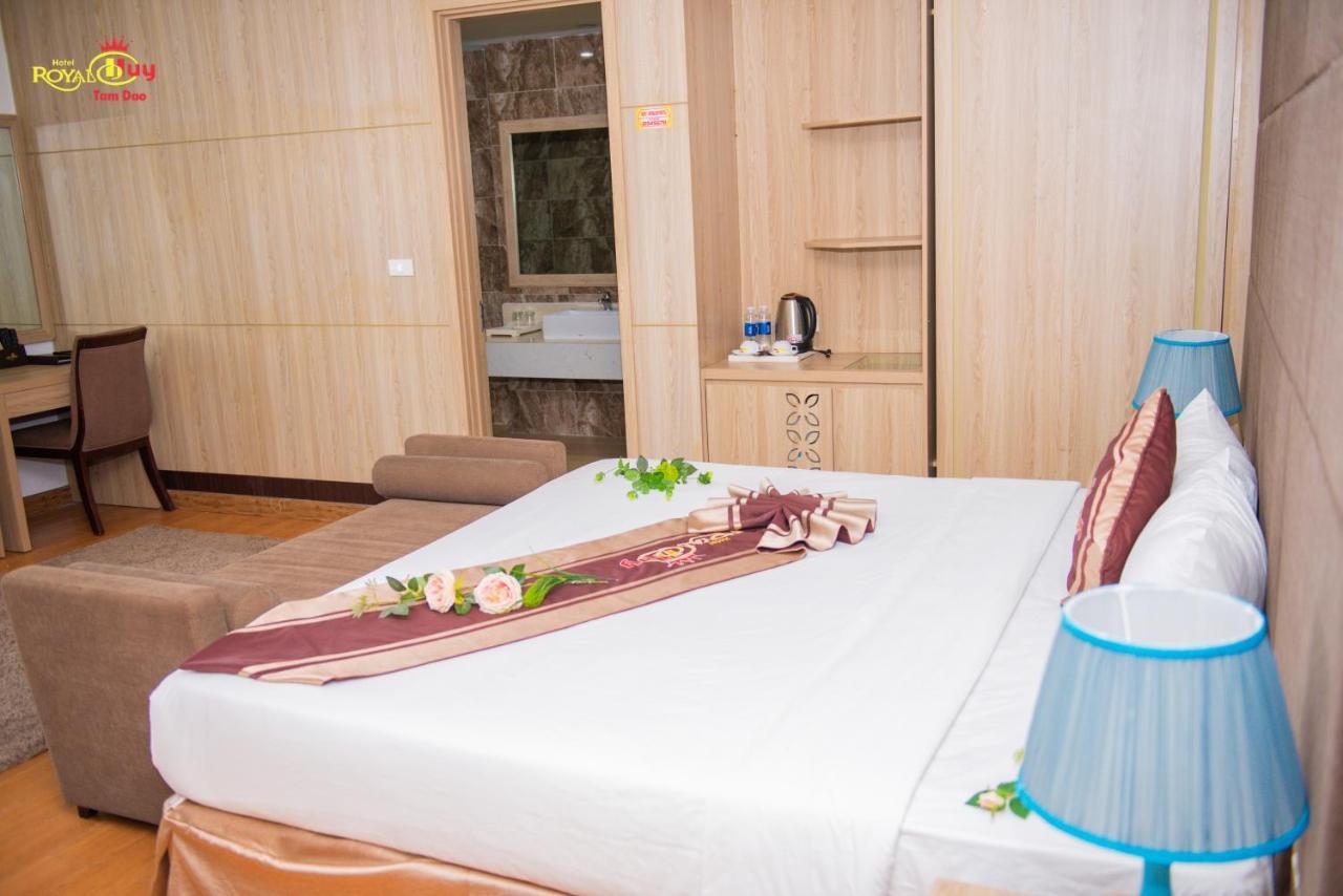 Royal Huy Hotel Tam Ðảo Exteriör bild