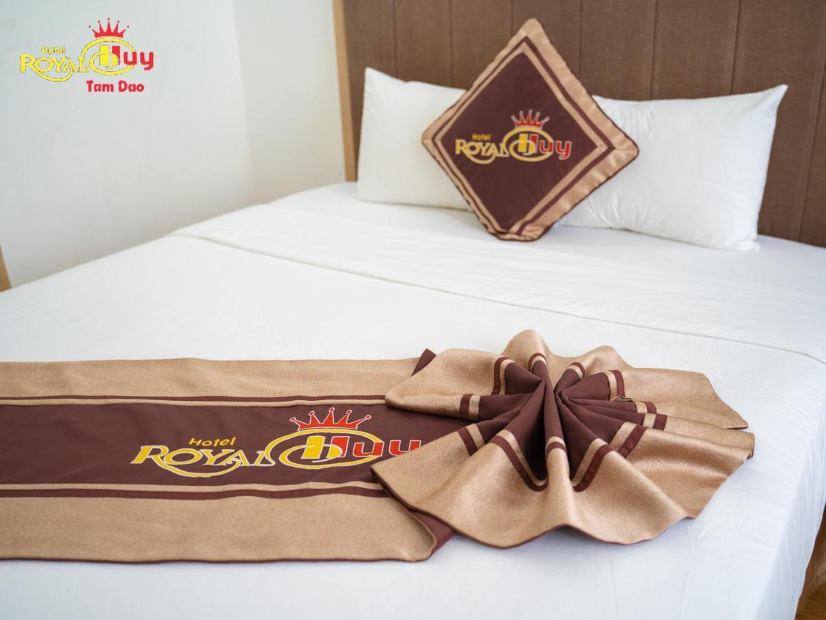 Royal Huy Hotel Tam Ðảo Exteriör bild