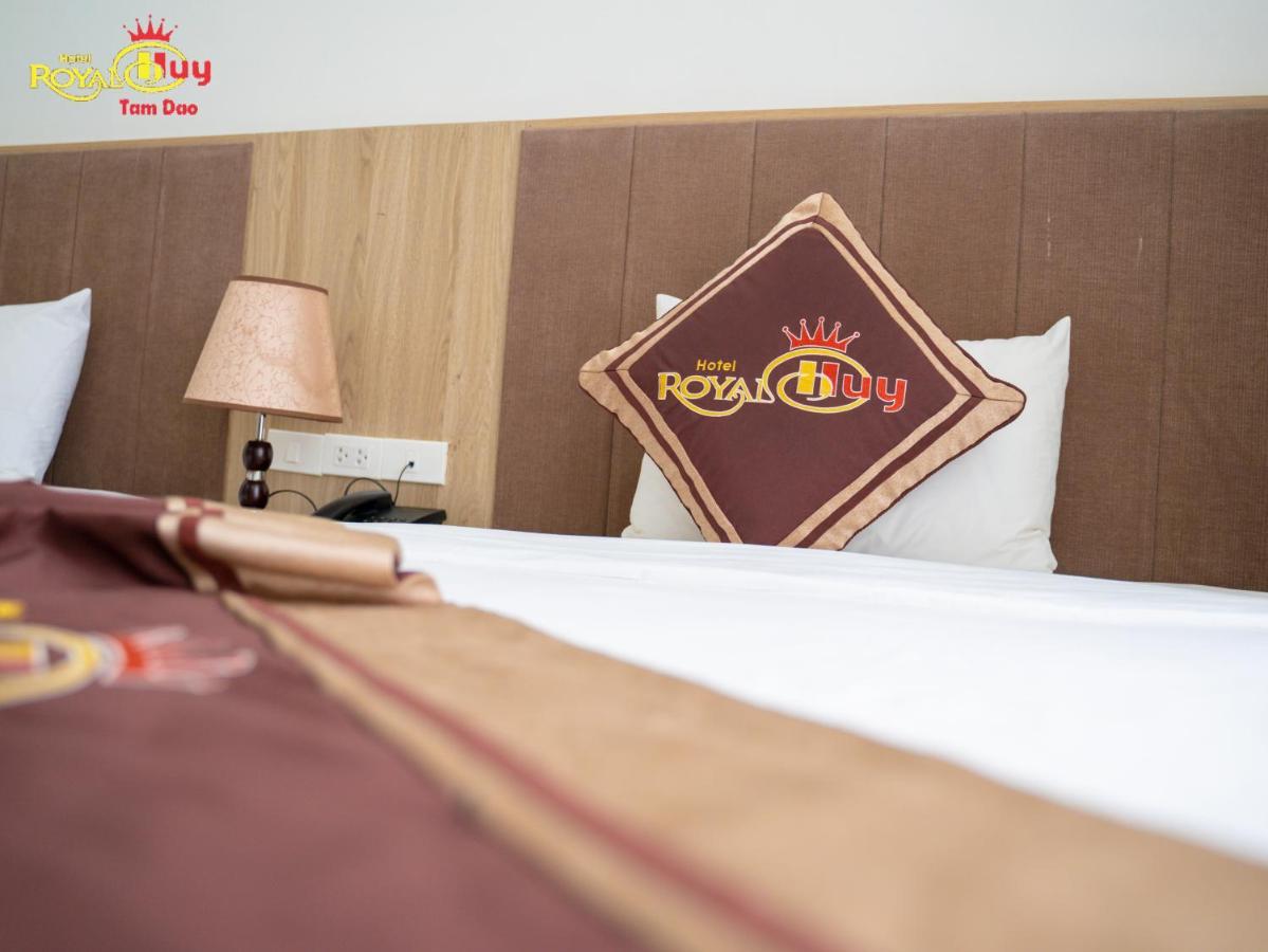 Royal Huy Hotel Tam Ðảo Exteriör bild