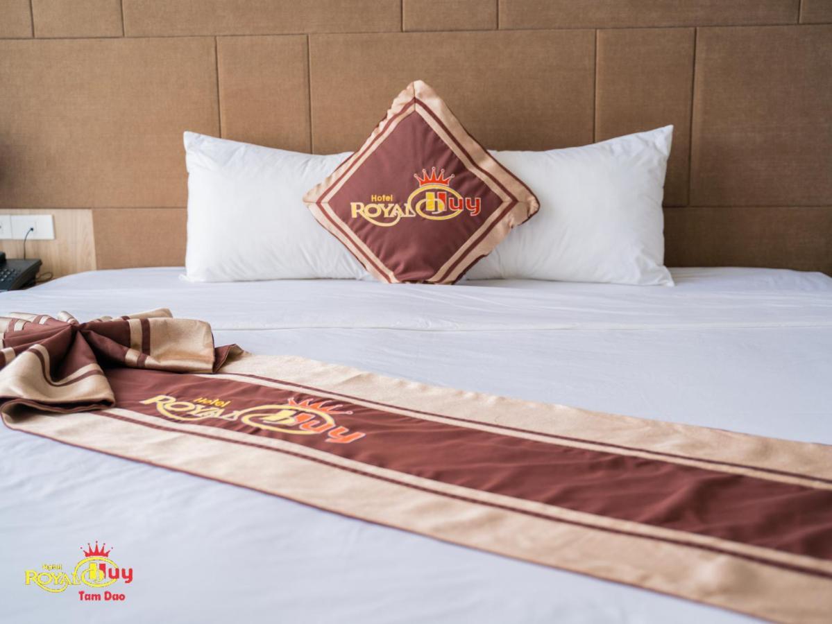 Royal Huy Hotel Tam Ðảo Exteriör bild