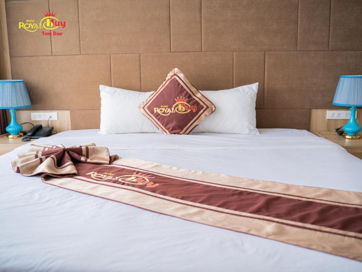 Royal Huy Hotel Tam Ðảo Exteriör bild