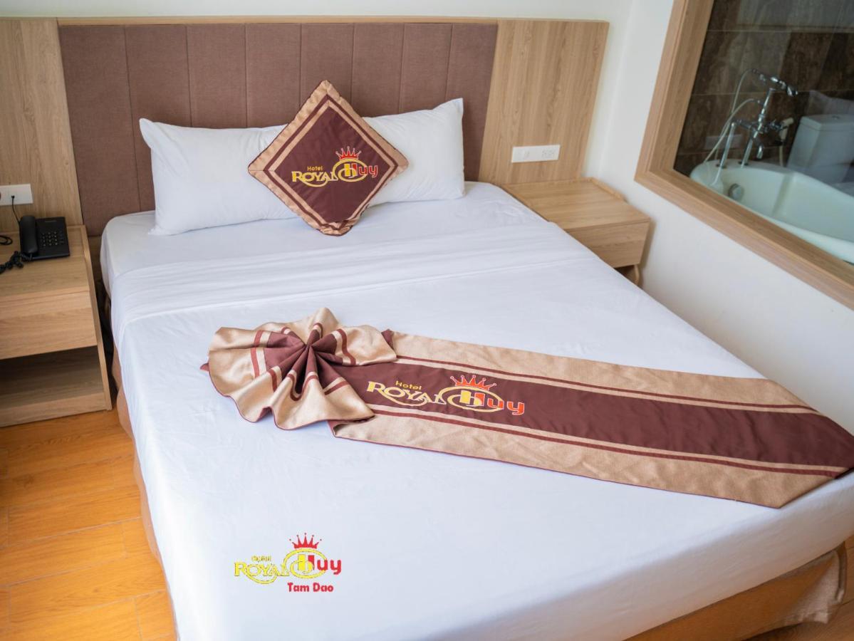 Royal Huy Hotel Tam Ðảo Exteriör bild